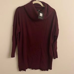 NWT Fashion Nova turtle neck sweater size Sm